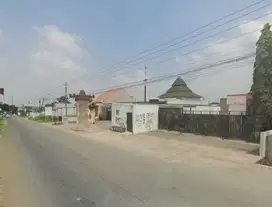 Gudang Bagus Tepi jalan Raya Area Klaten