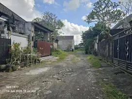 Tanah 150m2 di perang Lukluk Badung dekat Puspem