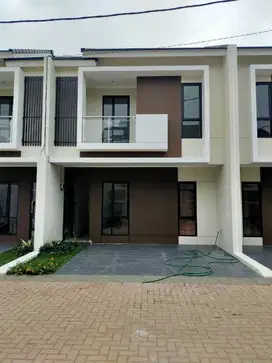 Rumah MM. Jatimekar Jatiasih Dekat Tol Jatiwarna+Jati Asih Kota Bekasi