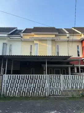 DIJUAL CEPAT! RUMAH SIAP HUNI (FULL FURNISHED) PERUMAHAN SULFAT INDAH