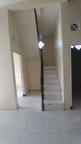 Jual Rumah Murah Dalam Ringroad Pinggir Jalan Raya Jogja, Dekat TOL