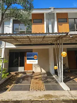 Di Jual Rumah di Premier Estate 3