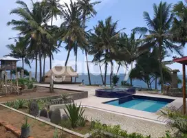 VILLA DENGAN TANAH LUAS KARANGASEM SERAYA BARAT, BALI