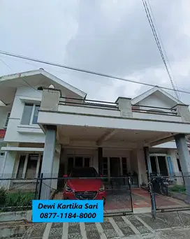 Rumah 2 Lantai Bagus Siap huni di Cluster Graha Raya Bintaro DM-16309