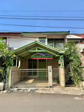 Rumah di Jalan Ramai Dilewati Jaklingko - Perumkar Pondok Kelapa
