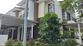Dijual Rumah Hoek Minimalis Siap Huni 2 lantai di Harapan Indah Bekasi