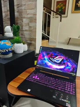 Laptop Asus TUF FA507NU RTX4050 Ryzen 7 x rog tuf victus nitro