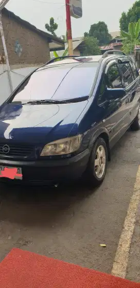 Dijual Chevrolet Zafira CDI