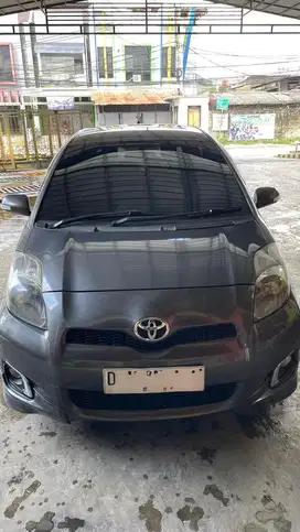 Toyota Yaris S Limited AT 2012