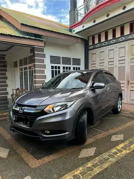 Honda HRV 1.5 type E tahun 2017