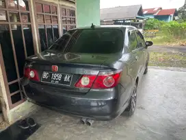 Jual mobil Honda City idsi1.5 A/T