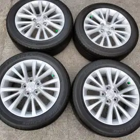 jual.veleg ori.copotan camry r 17 plus