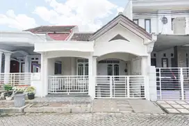 Rumah Cantik di Bekasi Dekat Sekolah Baru Renov Bebas Banjir J-21347