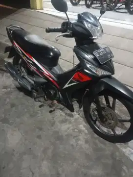 Motor Honda Supra X 125 Tahun 2014