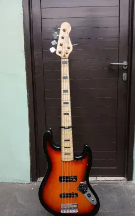 BASS VINTAGE REISSUED VJ75