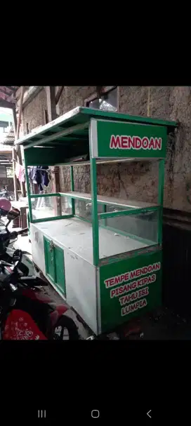 GEROBAK USAHA SECOND MASIH BAGUS