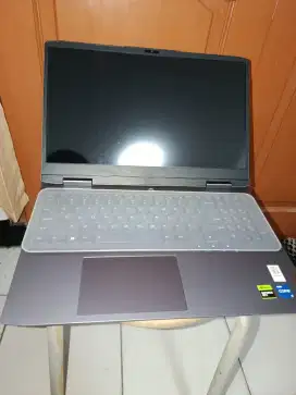 Lenovo LOQ 15IRH8 Intel core i5 gen 12 RTX 3050 6GB