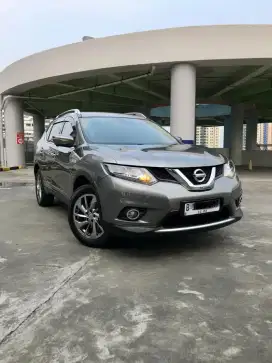 Nissan Xtrail 2.5 CVT Th 2016 Grey Full Original Paint & Like New!!
