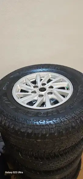 Dijual ban yokohama + velg pajero 5 pcs