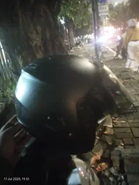 Helm kyt kyoto ukuran L