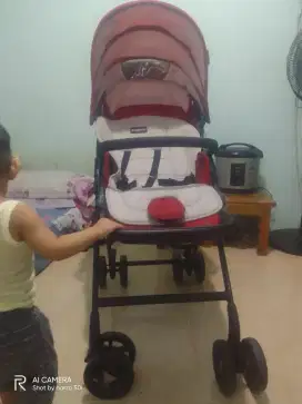 Jual stroller bayi bekas pakai