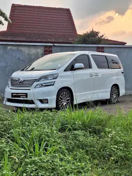 Toyota Vellfire 2010 Bensin