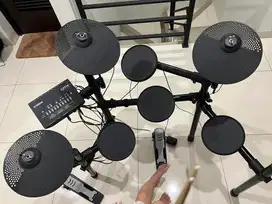Drum Elektrik Yamaha DTX402 Mulus Like New