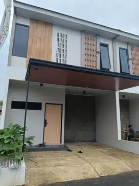 Rumah di Padurenan Mustika Jaya Kota Bekasi