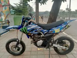 Motor wr 155 modif super moto