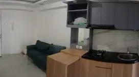 Sewa 2BR Semi Furnished Kitchen Apartemen Bassura City