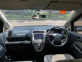 Honda Stream 2005 Bensin