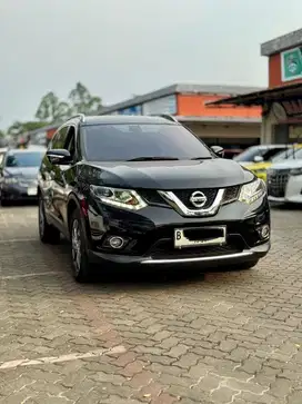(Cash) X-Trail 2.5 allnew 2016 at hitam murah xtrail dp 5jt kredit