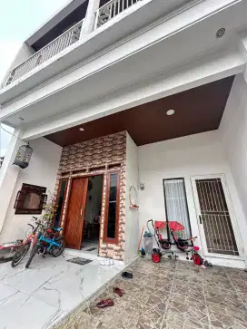 PEMILIK LANGSUNG CLUSTER VERINA GRAHA RAYA