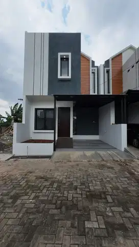 Dijual Rumah Murah Mewah 2 Lantai Lokasi Strategis (HRJ) Kota Bekasi