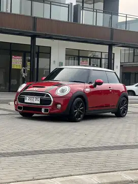 KM 31RB - Mini Cooper S 3 Door 2014 - Automatic