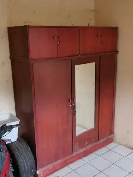 Lemari Jati kokoh 2,5 x 2 x 80