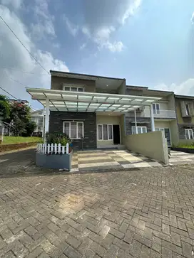 Dijual Villa Hook Aktif Di Daerah Oro-Oro Ombo Kota Batu