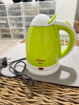 Cosmos Teko listrik 0.8 liter