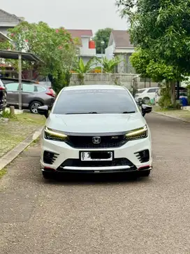Termurah City RS hatchback at 2022/2023 putih dp 5jt kredit cash hb