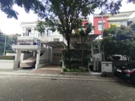 Rumah Pantai Indah Kapuk