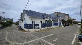 Jual Cepat, Dibawah Pasaran Rumah Hook Hanya Hitung Tanah di Surabaya