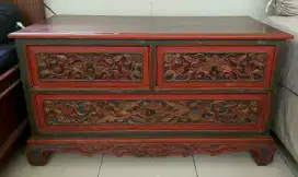 Peti meja antik madura. 3 laci. Kayu jati.