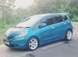 Honda Jazz metic 2008 kondisi bagus,warna rare jarang ada pajak hidup