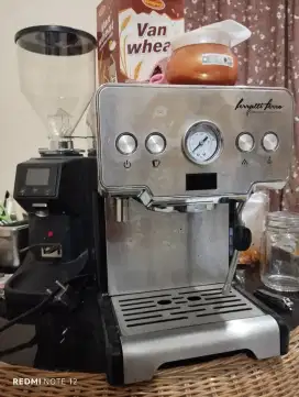mesin kopi dan grinder otomatis