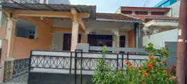 Disewakan tahunan rumah Perumahan Jatijajar Depok
