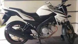 Dijual Yamaha vixion tahun 2015
