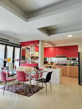 Rumah hook mewah di turangga lokasi paling bagus