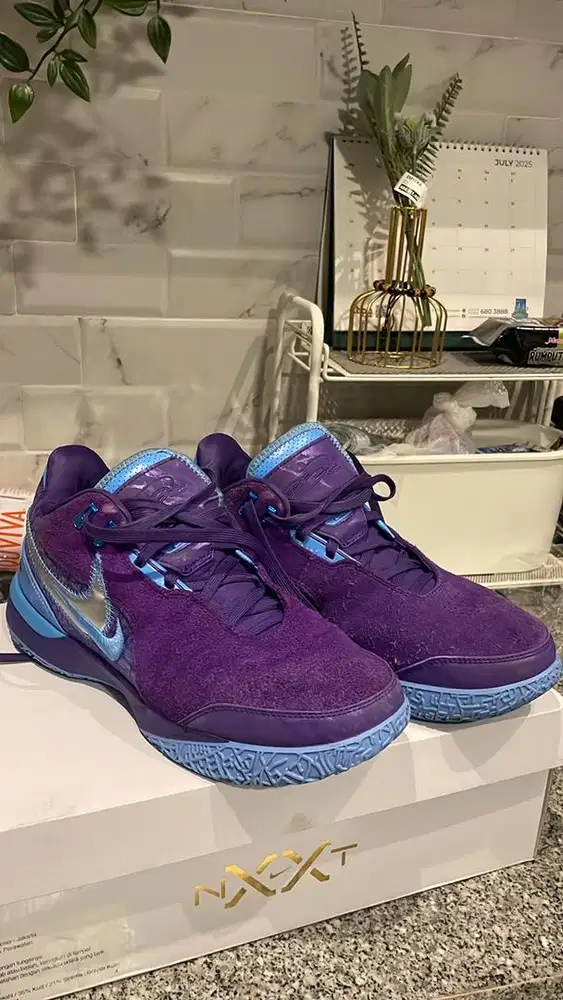 Sepatu basket lebron NXXT AMPD Field Purple size 43