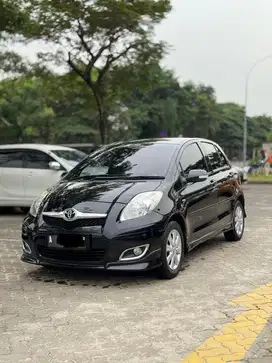 (Cash) Yaris S limited at 2010 hitam matic Termurah kredit dp 5jt