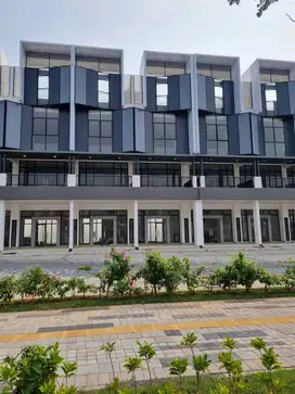Disewakan ruko baru 2 unit gandeng 3 lantai di summarecon crown gading